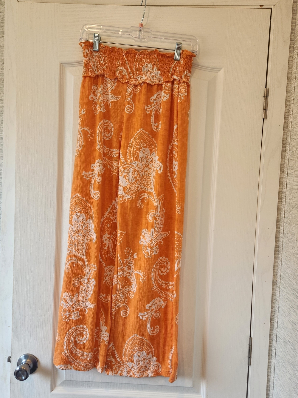 Cato Orange & White Paisley Smocked Waist Pants S Euc